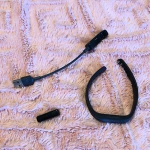 Fitbit Flex 2 size small in Black